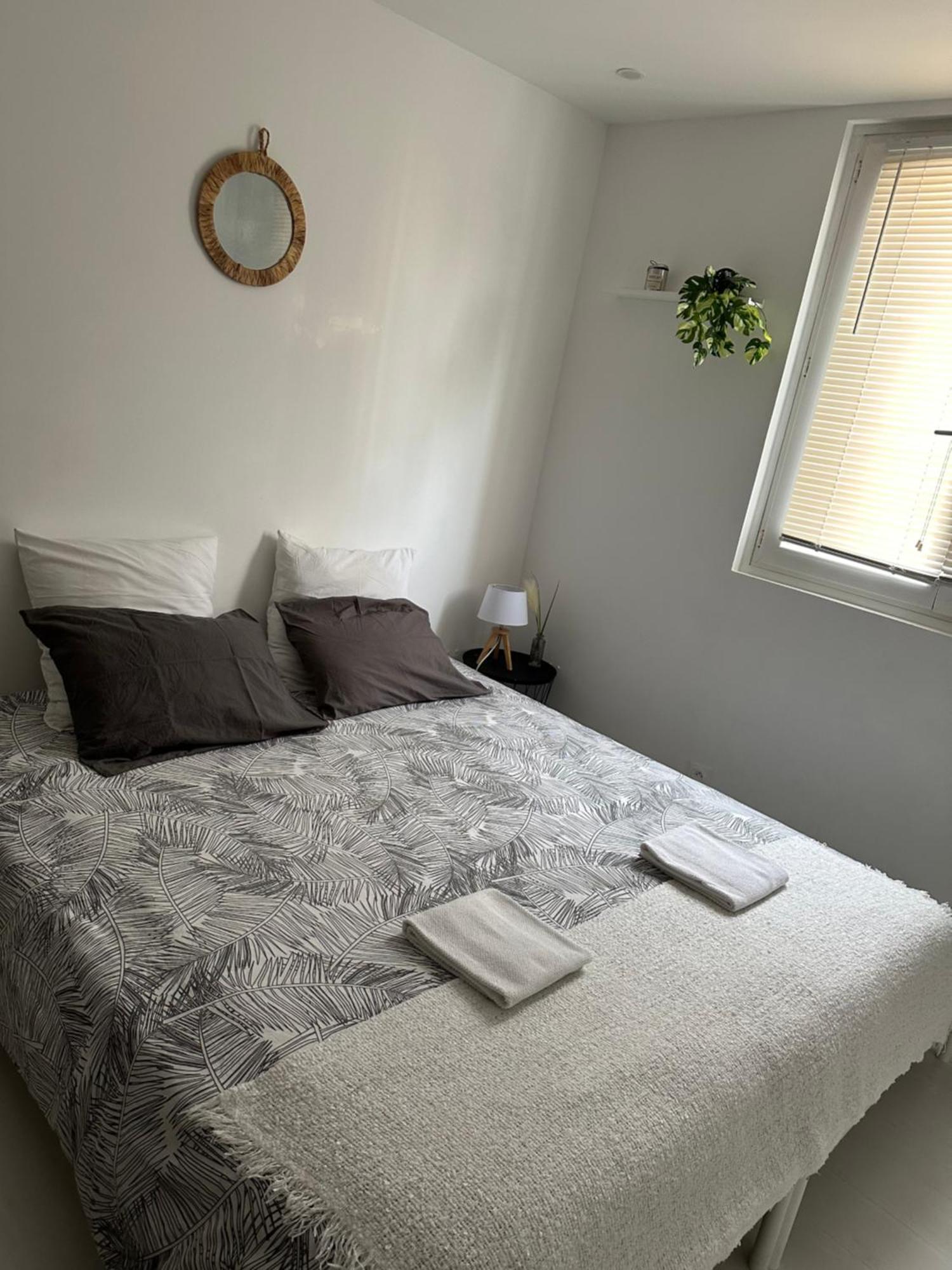 Homestay Urban Oasis: Private With Easy Access Nice